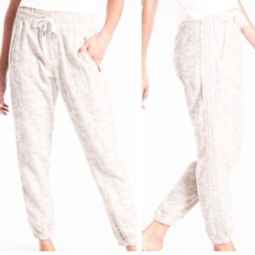 Athleta Cabo Tide Linen Jogger‎ Pant Size 10 Cream